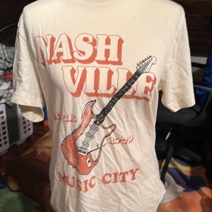 Women’s Nashville shirt